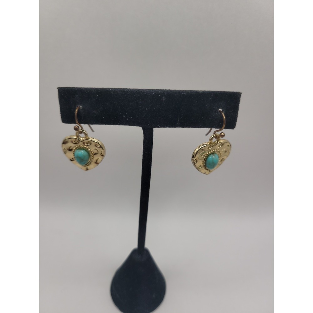 Vintage Gold Tone Hammered‎ Heart Dangle Earrings Faux Blue Cabochon